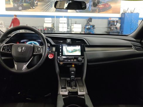Used 2018 Honda Civic EX image 16