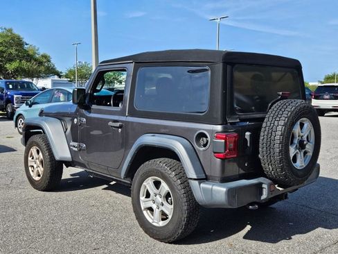 Used 2018 Jeep Wrangler Sport AWD/4WD image 6