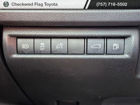 Certified 2025 Toyota Camry SE image 10