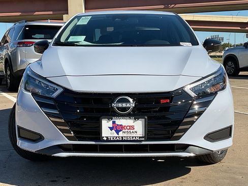 New 2025 Nissan Versa SR image 3