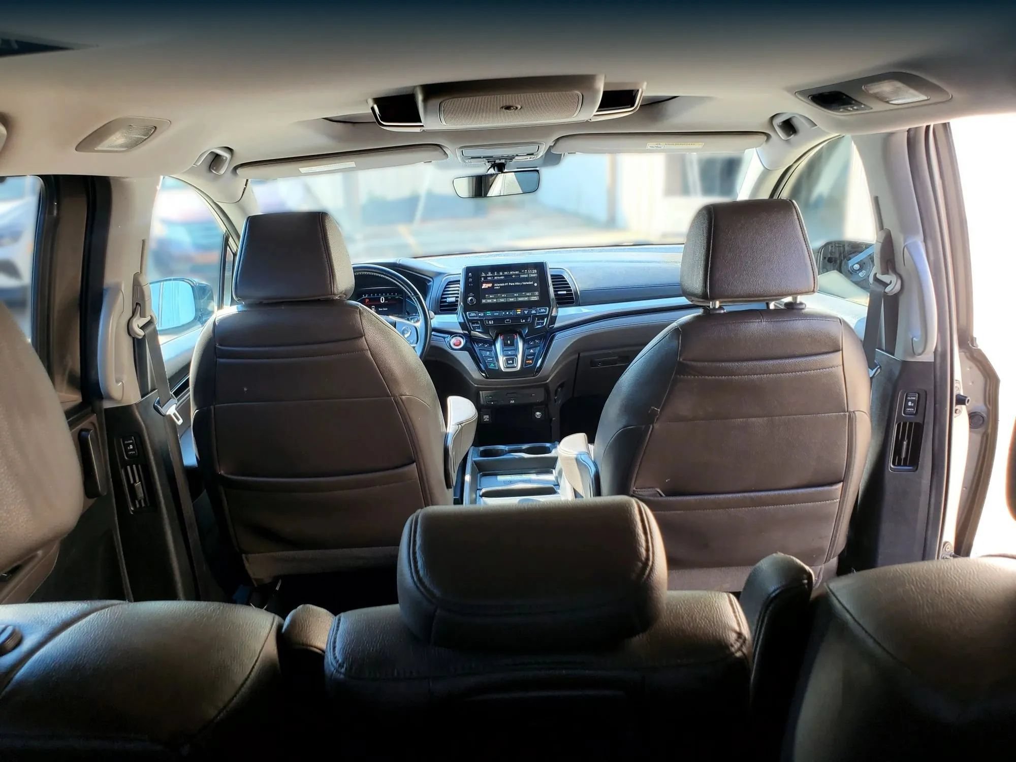 Used 2018 Honda Odyssey Elite image 28