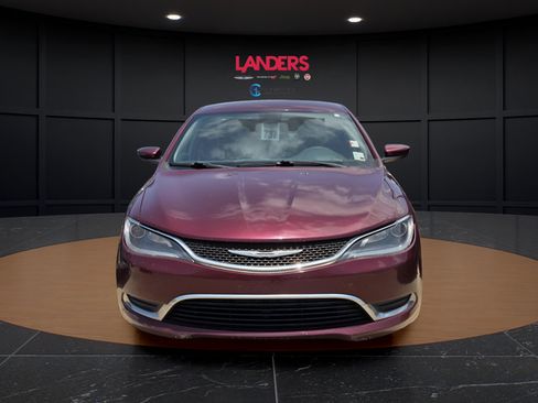 Used 2015 Chrysler 200 Limited FWD image 5