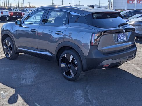 New 2026 Nissan Kicks SR image 4