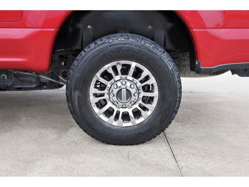 Used 2020 Ford F250 XLT w/ XLT Premium Package AWD/4WD image 33
