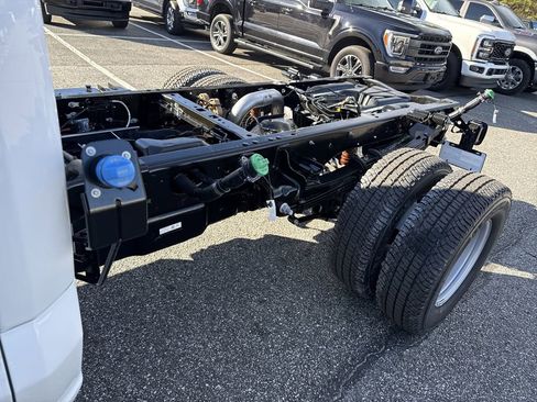 New 2026 Ford F350 XL image 22