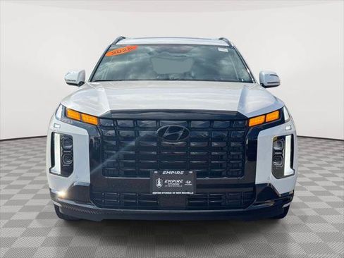 Certified 2025 Hyundai Palisade Calligraphy AWD/4WD image 2
