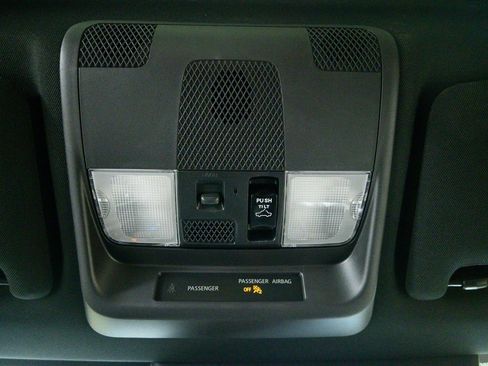 Used 2022 Mitsubishi Outlander GT image 16
