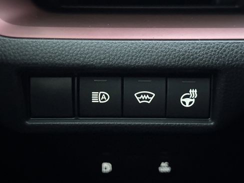 New 2026 Toyota Prius Plug-In Hybrid image 27