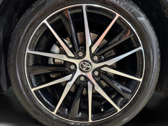 Used 2022 Toyota Camry SE w/ Cold Weather Package FWD image 29