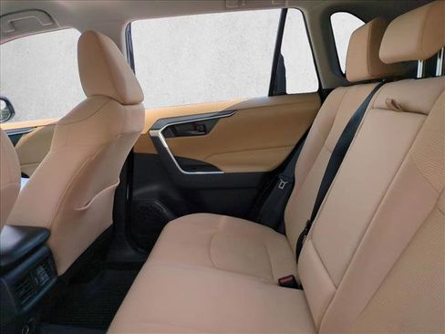 Used 2025 Toyota RAV4 LE FWD image 18