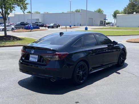 Certified 2025 Honda Civic Sport image 10