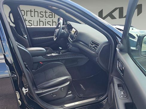 Used 2022 Dodge Durango SRT w/ Premium Interior Group AWD/4WD image 12