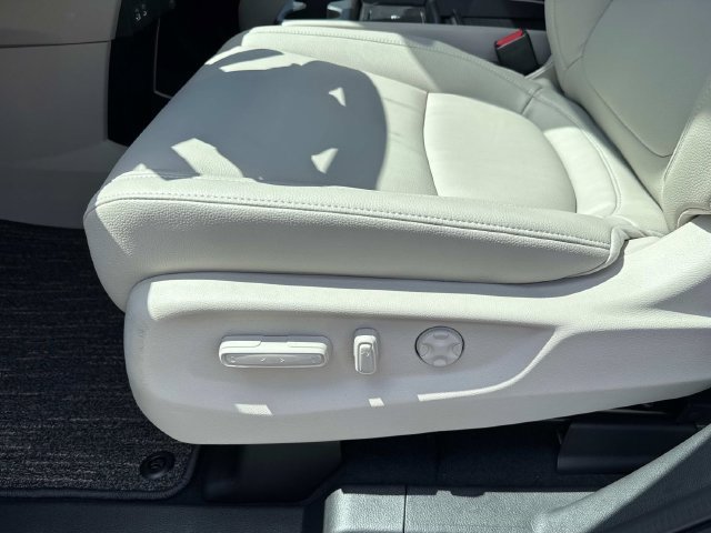 New 2026 Honda Odyssey EX-L image 8
