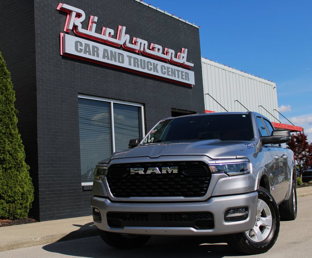 Used 2025 RAM 1500 Big Horn AWD/4WD image 5
