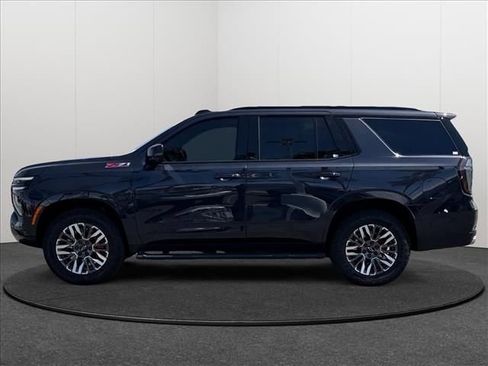 Used 2025 Chevrolet Tahoe Z71 w/ Z71 Off-Road Package AWD/4WD image 2