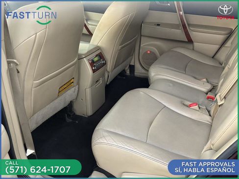 Used 2012 Toyota Highlander Limited image 22