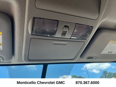 Used 2018 Nissan Frontier SV image 23