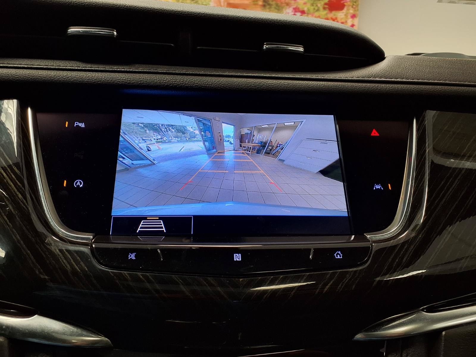 Used 2020 Cadillac XT6 Premium Luxury FWD image 26