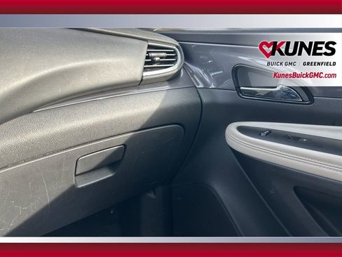 Used 2019 Buick Encore Essence w/ Experience Buick Package image 17