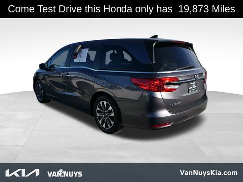 Used 2023 Honda Odyssey EX-L image 5