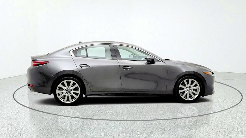 Used 2020 MAZDA MAZDA3 AWD Sedan w/ Premium Package image 4