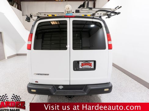 Used 2020 Chevrolet Express 2500 w/ Driver Convenience Package RWD image 4