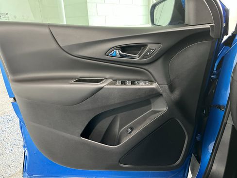 Used 2024 Chevrolet Equinox LT FWD image 26