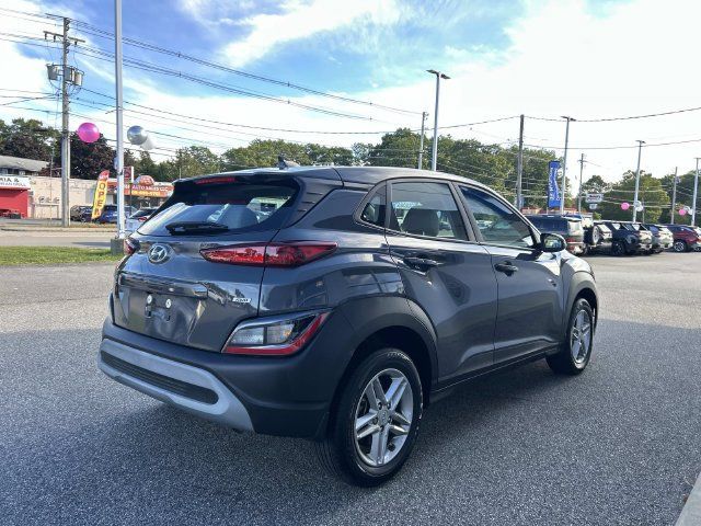 Certified 2023 Hyundai Kona SE w/ Cargo Package AWD/4WD image 3
