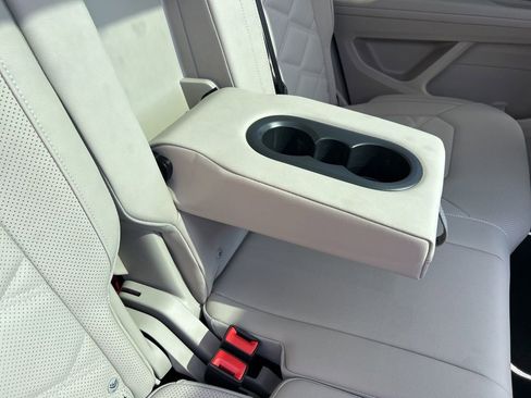 New 2026 Volkswagen Atlas SE image 51