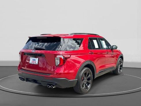 Certified 2022 Ford Explorer ST w/ Equipment Group 401A AWD/4WD image 5