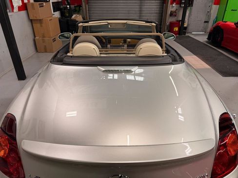 Used 2004 Lexus SC 430 Convertible RWD image 13