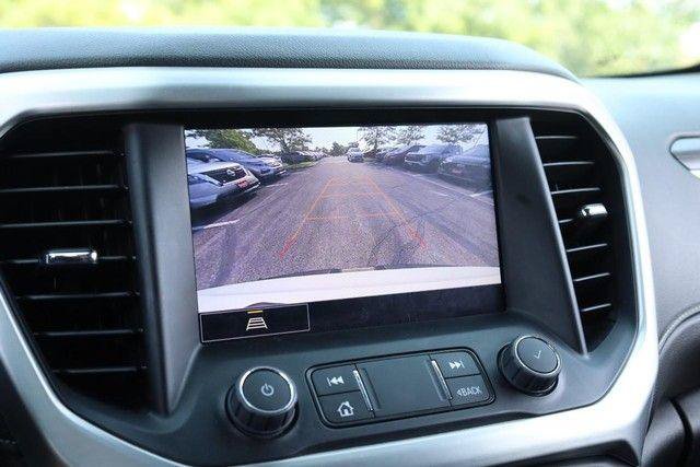 Used 2023 GMC Acadia SLT AWD/4WD image 14