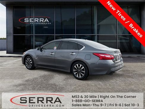 Used 2017 Nissan Altima 2.5 SL image 3