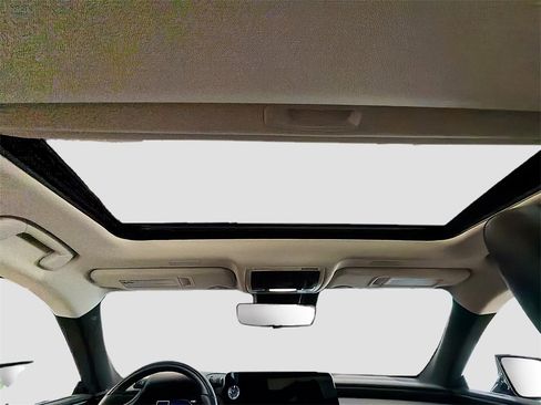 Used 2024 Lexus ES 300h w/ Accessory Package (Z2) image 22