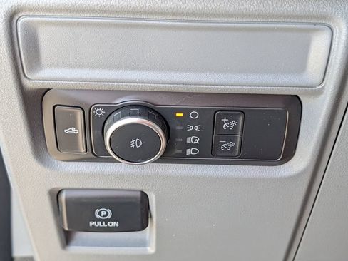 Used 2022 Ford F150 XL w/ Equipment Group 101A High AWD/4WD image 24