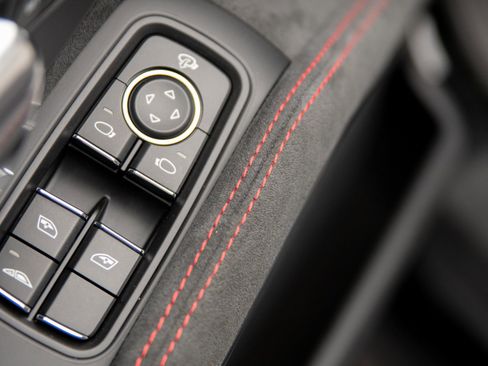 Used 2015 Porsche 911 Carrera 4 GTS image 18