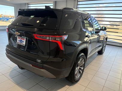 Used 2025 Chevrolet Equinox LT