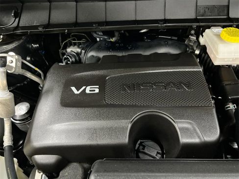 Used 2022 Nissan Pathfinder SV w/ SV Black Package image 24