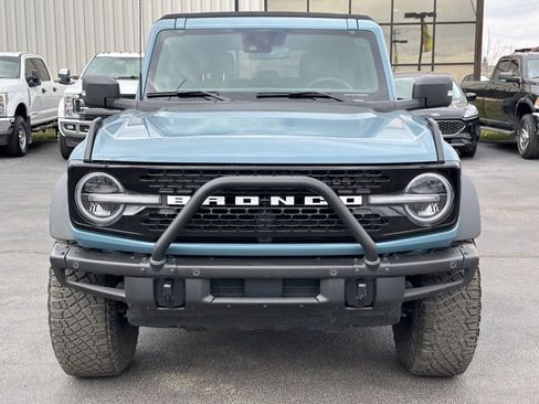 Used 2022 Ford Bronco Wildtrak image 3