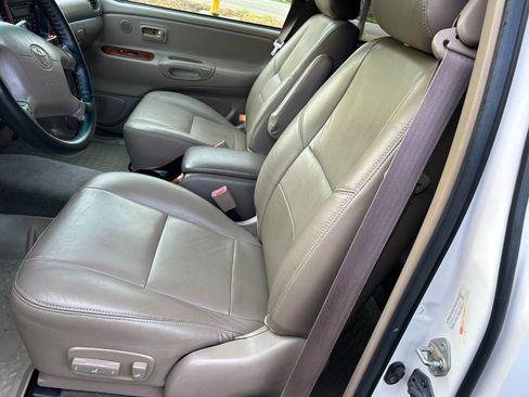 Used 2000 Toyota Tundra Limited image 27