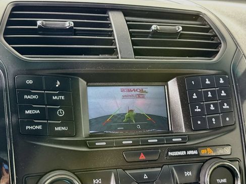 Used 2016 Ford Explorer 4WD image 5