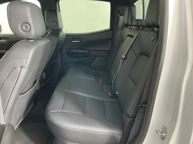 Used 2024 Chevrolet Colorado LT w/ LT Convenience Package III AWD/4WD image 28