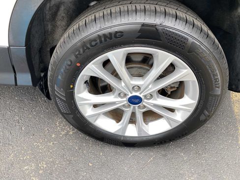 Used 2019 Ford Escape SE AWD/4WD image 39