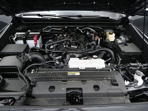 Used 2025 Toyota Tacoma SR5 RWD image 16
