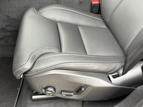 New 2026 Volvo XC60 B5 Ultra w/ Protection Package Premier image 22