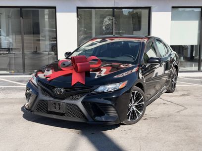 Used 2019 Toyota Camry SE