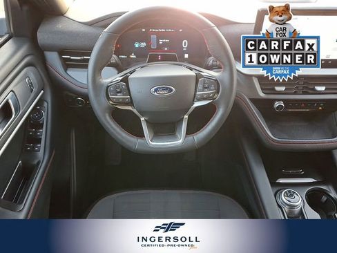 Used 2025 Ford Explorer ST-Line w/ ST-Line Street Pack image 16