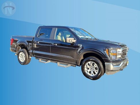 Used 2023 Ford F150 XLT AWD/4WD image 2