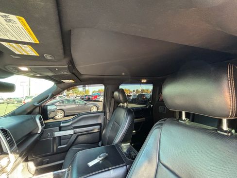 Used 2018 Ford F150 Lariat w/ Equipment Group 502A Luxury AWD/4WD image 10
