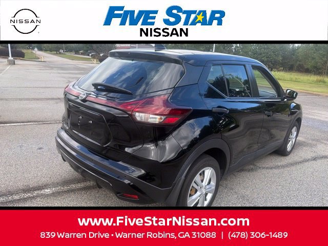 Used 2024 Nissan Kicks S FWD image 13
